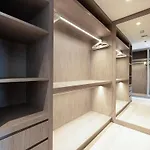 1-Br Apartment With Stunning Views